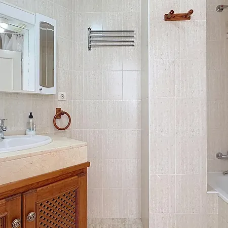 Spacious - South Costa, Апартаменты *