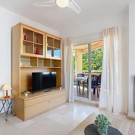 Apartment Spacious - South Costa,