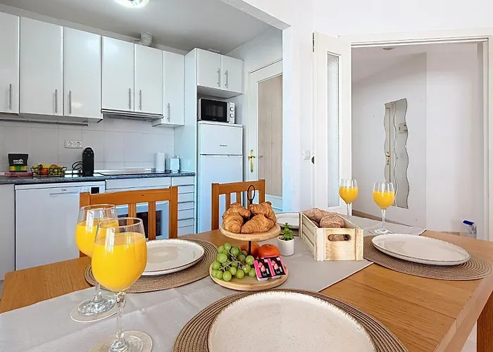 Spacious - South Costa, Nerja