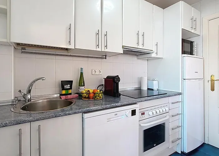 Spacious - South Costa, Nerja